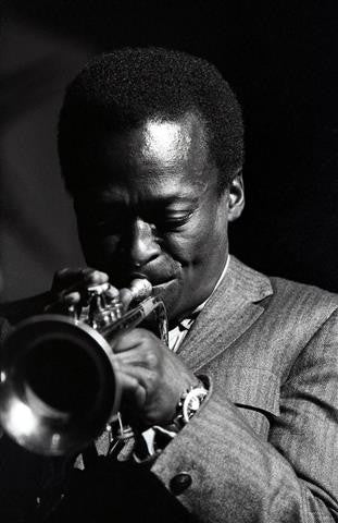 Miles Davis-32